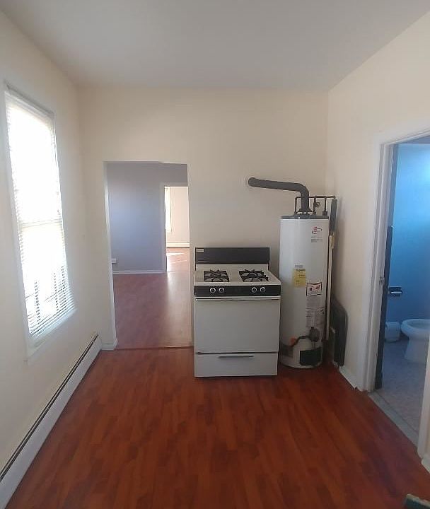 136 Danforth Kitchen