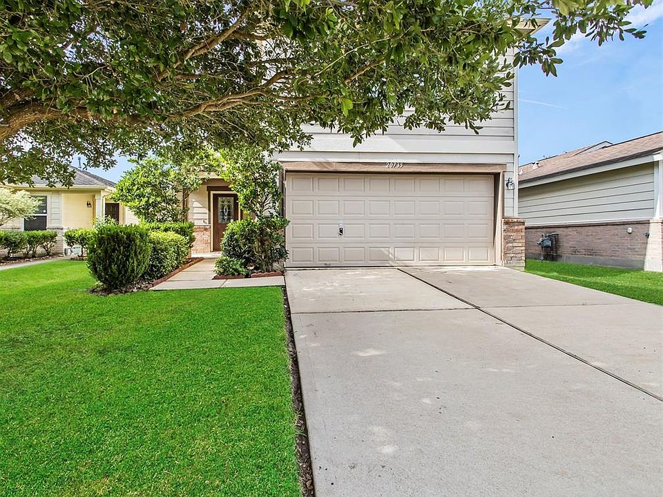 1st image of 20735 Dickinson Manor Ln