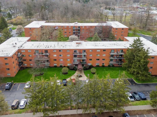 2927 Westbrook Dr APT B104, Fort Wayne, IN 46805