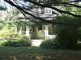 37 Huckleberry Tpke, Wallkill, NY 12589