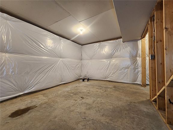 2nd image of 7441 Dodson Rd