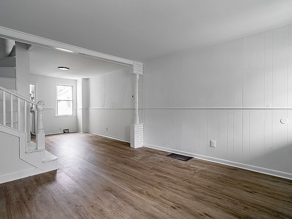 3rd image of 148 Mount Holly Ave