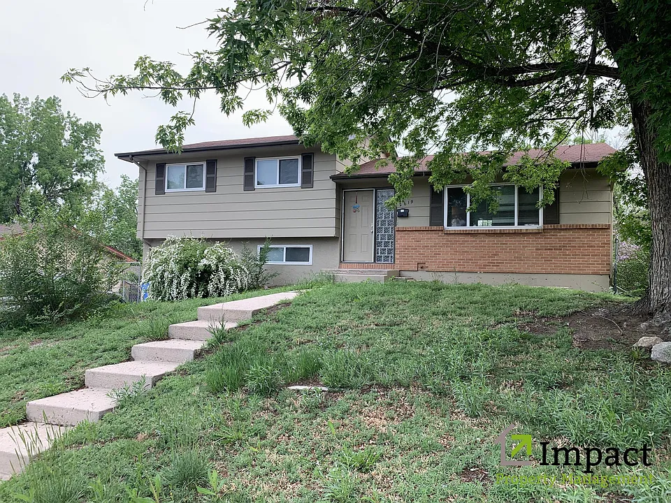 2619 Weir Ave #C