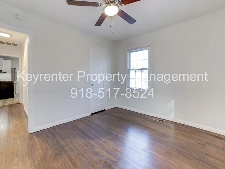 3743 W 42nd Pl — Photo 13