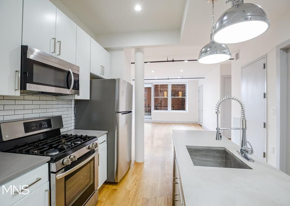 1st image of 48 Meserole St APT 4C