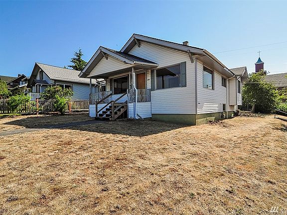 4th image of 4156 44th Ave SW