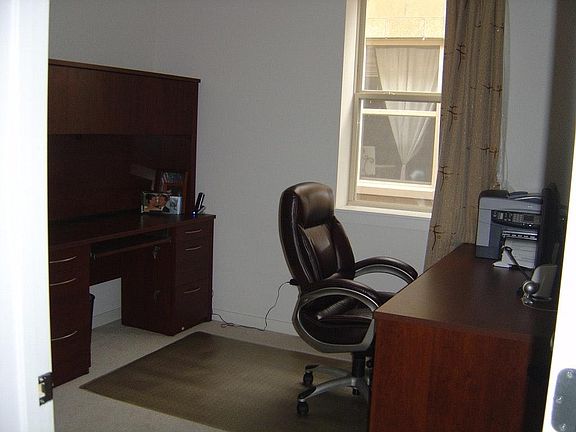 5th image of 1125 W Washburne Ave Unit 301