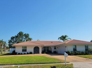 2942 Tuckerstown Dr, Sarasota, FL 34231
