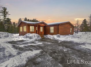 10291 22nd Rd, Rapid River, MI 49878