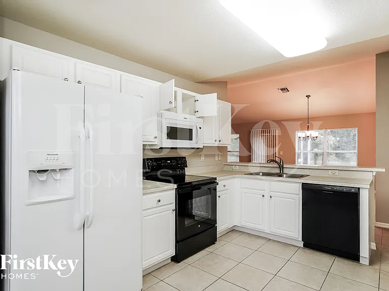 226 North Ave — Photo 9