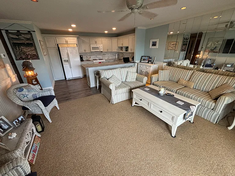 709 Ocean Ave #15 — Photo 3