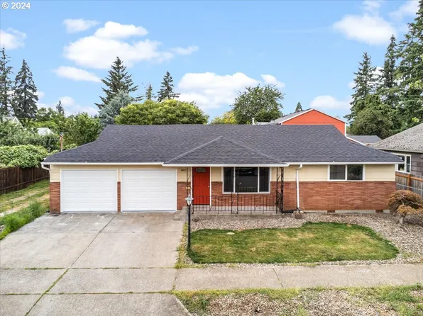 6405 SE Reedway St, Portland, OR 97206