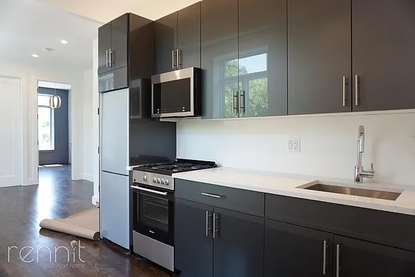 Rented by Rennit Inc. | media 65