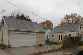 3rd image of 2919 D Ave