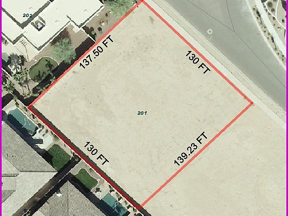 3rd image of 270 N Cloverfield Ter #201