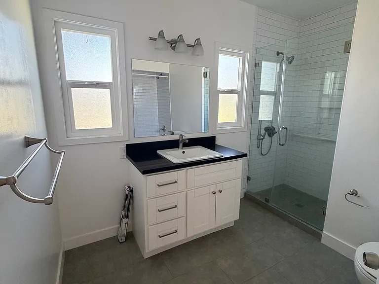 131 N Vega St — Photo 13