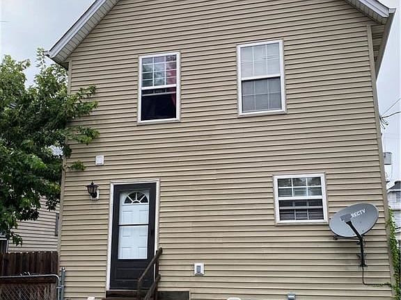 3rd image of 11025 Saint Mark Ave