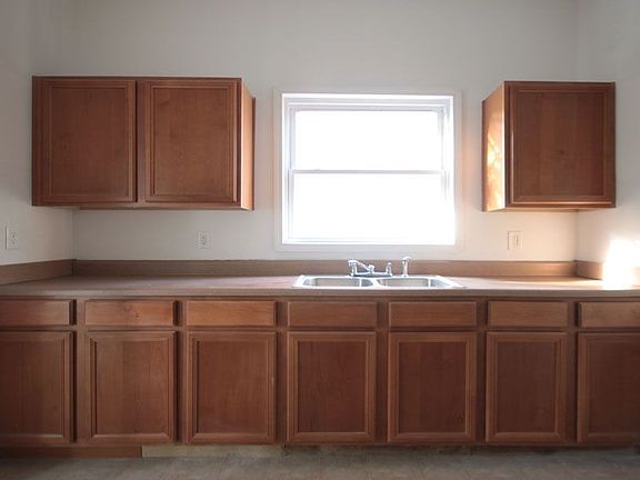 2nd image of 50 S Warman Ave