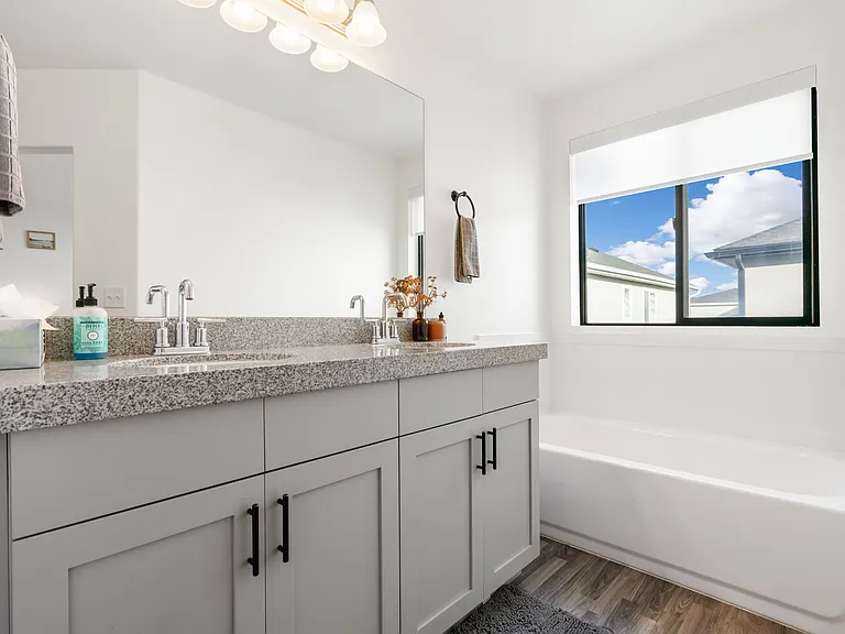 7152 N Brook Rdg — Photo 14