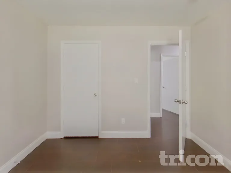 9311 Aylesbury Ln — Photo 10