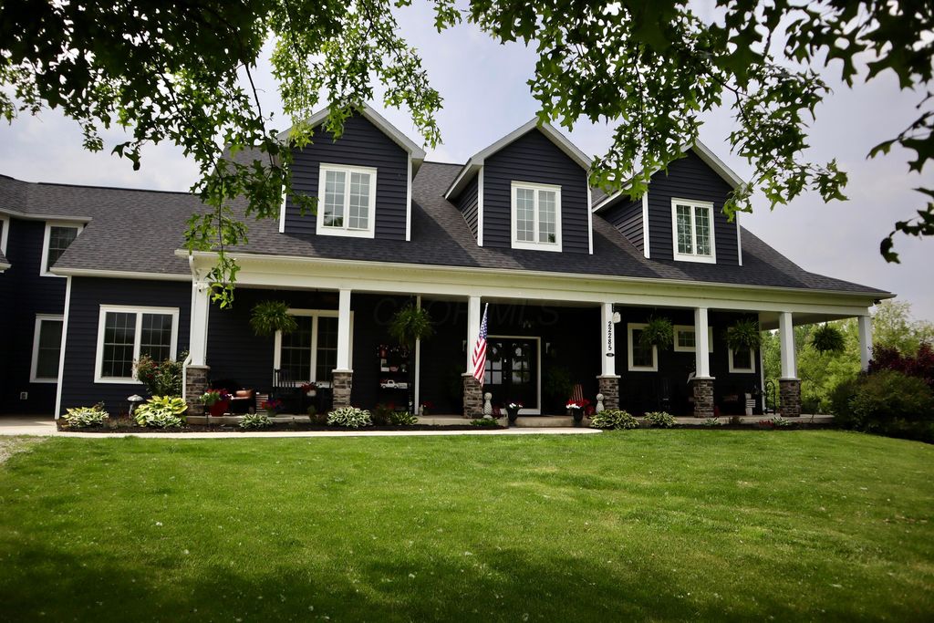 Real estate listing image