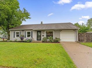 1445 Glenlake Dr, South Bend, IN 46614