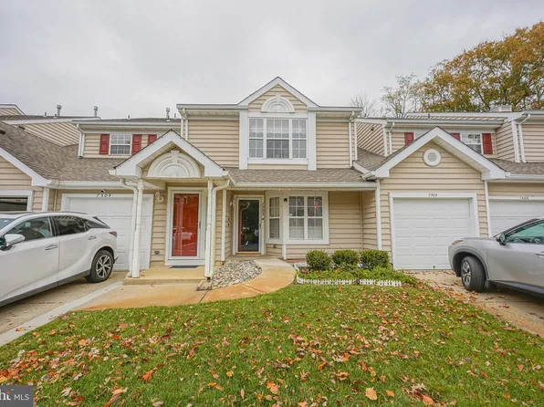 7503 Normandy Dr, Mount Laurel, NJ 08054