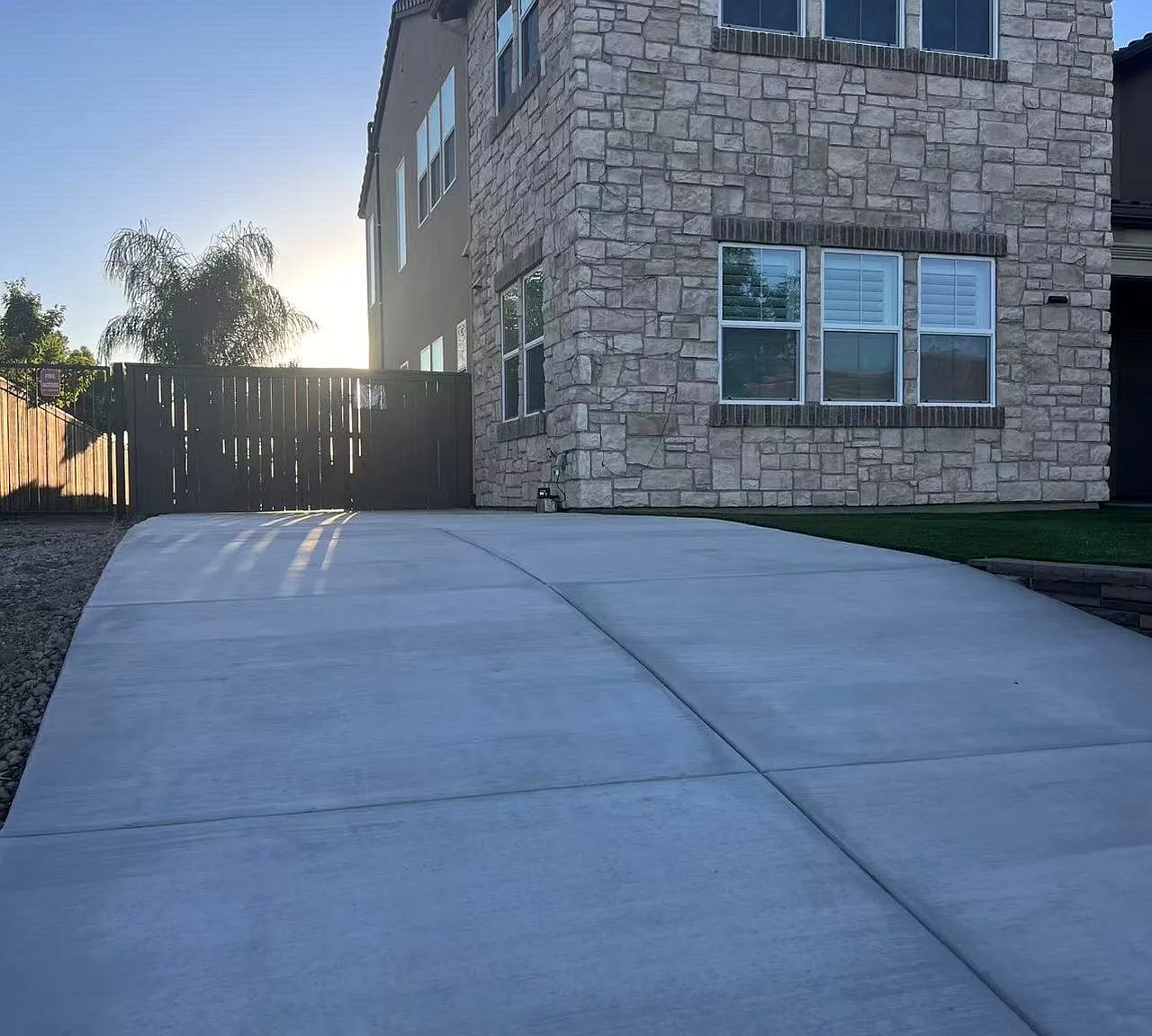 1 bed, 450 sqft, $1,850 — Photo 3