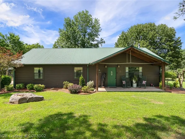 1949 Carter Ln, Alma, AR 72921