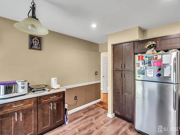 1506 Pinhorn Dr — Photo 6