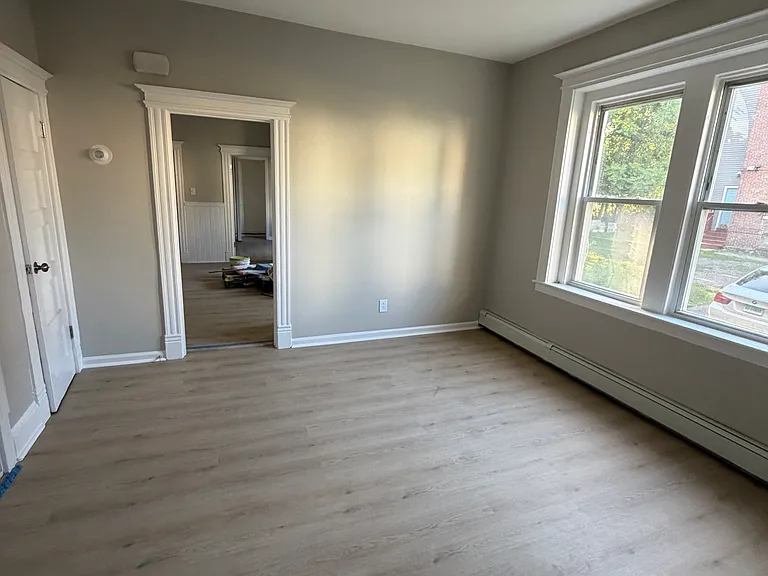 197 Glen St #1N — Photo 5