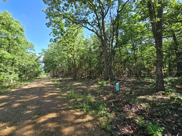 Lot 12 Block 12 Tall Oaks, Pittsburg, MO 65724