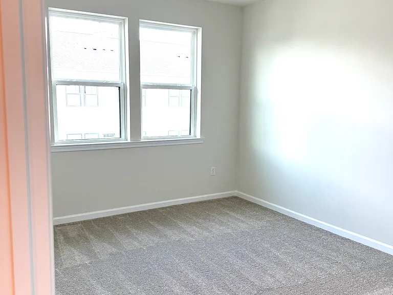 1206 Parker Blvd — Photo 3
