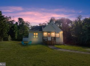 4420 Purple Martins Rd, Pasadena, MD 21122