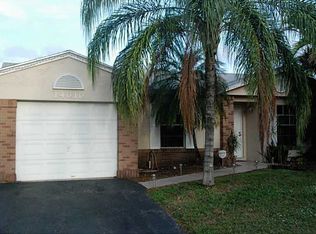 14010 Langley Pl, Davie, FL 33325