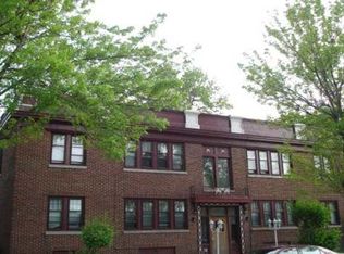 1435 W Brown St #3, Milwaukee, WI 53205