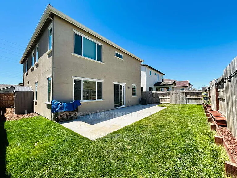 8057 Moongate Way — Photo 26