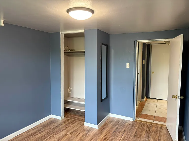 20-62 23rd St #1B — Photo 9