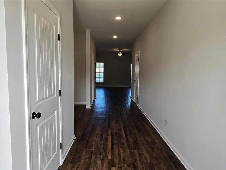 109 Exmoor Cir — Photo 10