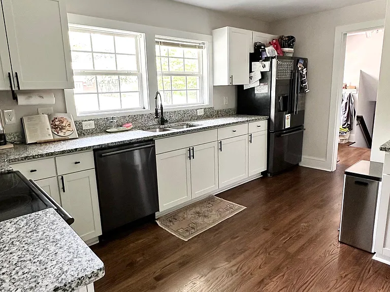 1700 W Laporte Dr — Photo 12