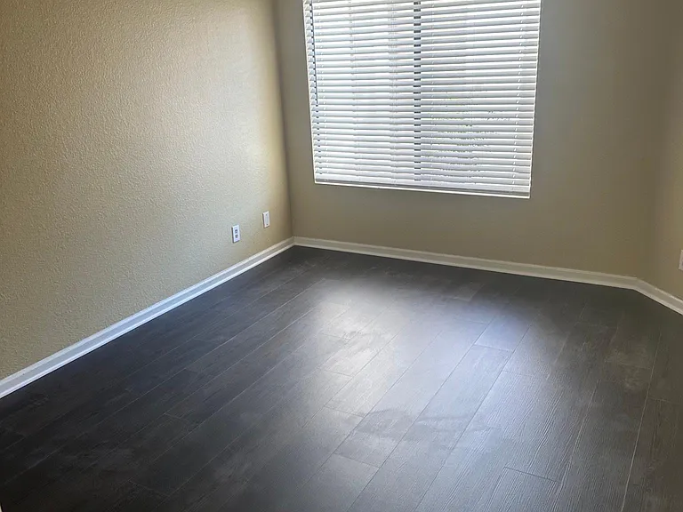508 N Imperial Ave #F — Photo 6