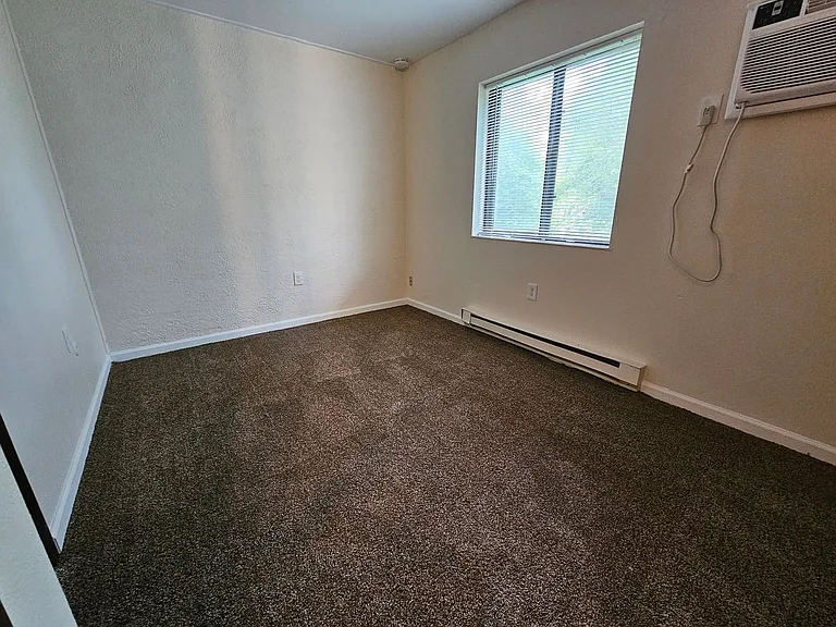 Tetherwood Apartments — Photo 27