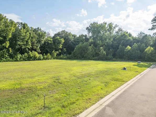 205 Huxley, Starkville, MS 39759