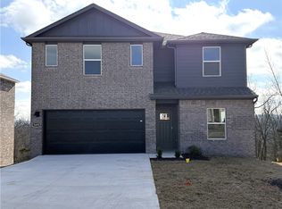 5499 Selah St, Springdale, AR 72764