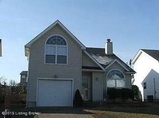 10508 Pinoak View Dr, Louisville, KY 40299