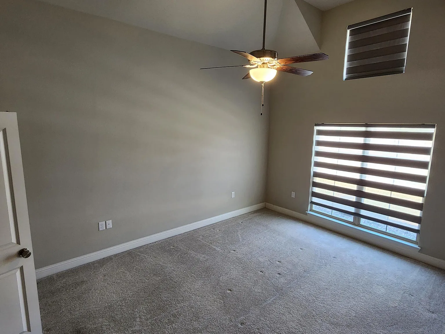 3 bed, 1765 sqft, $2,950 — Photo 4
