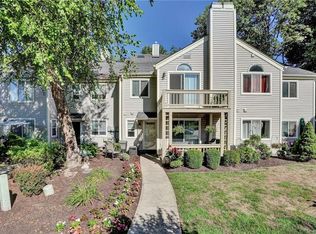 27 Arbor Way, Peekskill, NY 10566