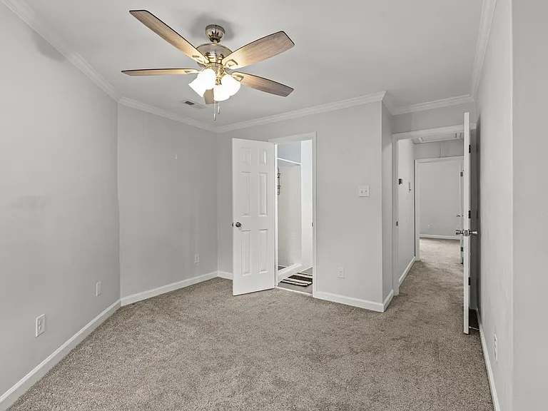 849 Baldwin Ave #2H — Photo 19