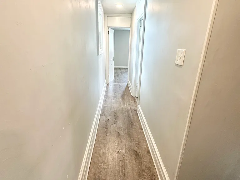 517 E Railroad Ave #2 — Photo 12