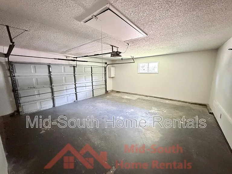 2373 W Monica Dr — Photo 25